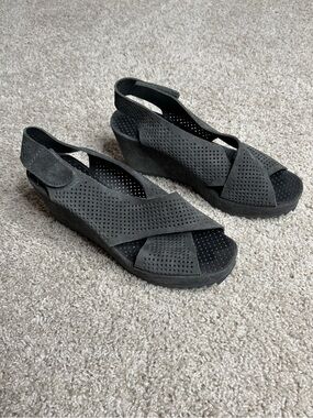 Pedro Garcia Suede Wedges